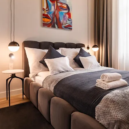 Monroes Deluxe Apartmán