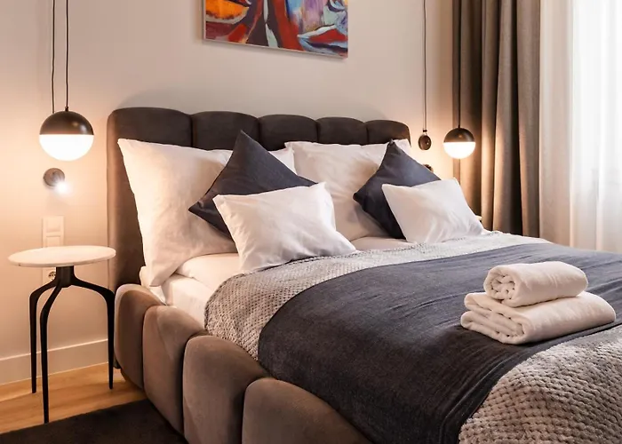 Monroes Deluxe Apartman